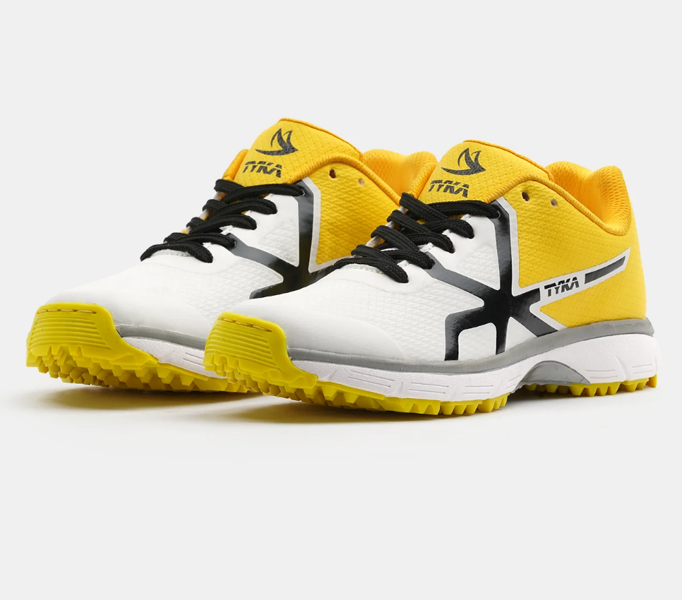 Sports Shoes for Cricket & Training | Lightweight & Non-Marking Grip